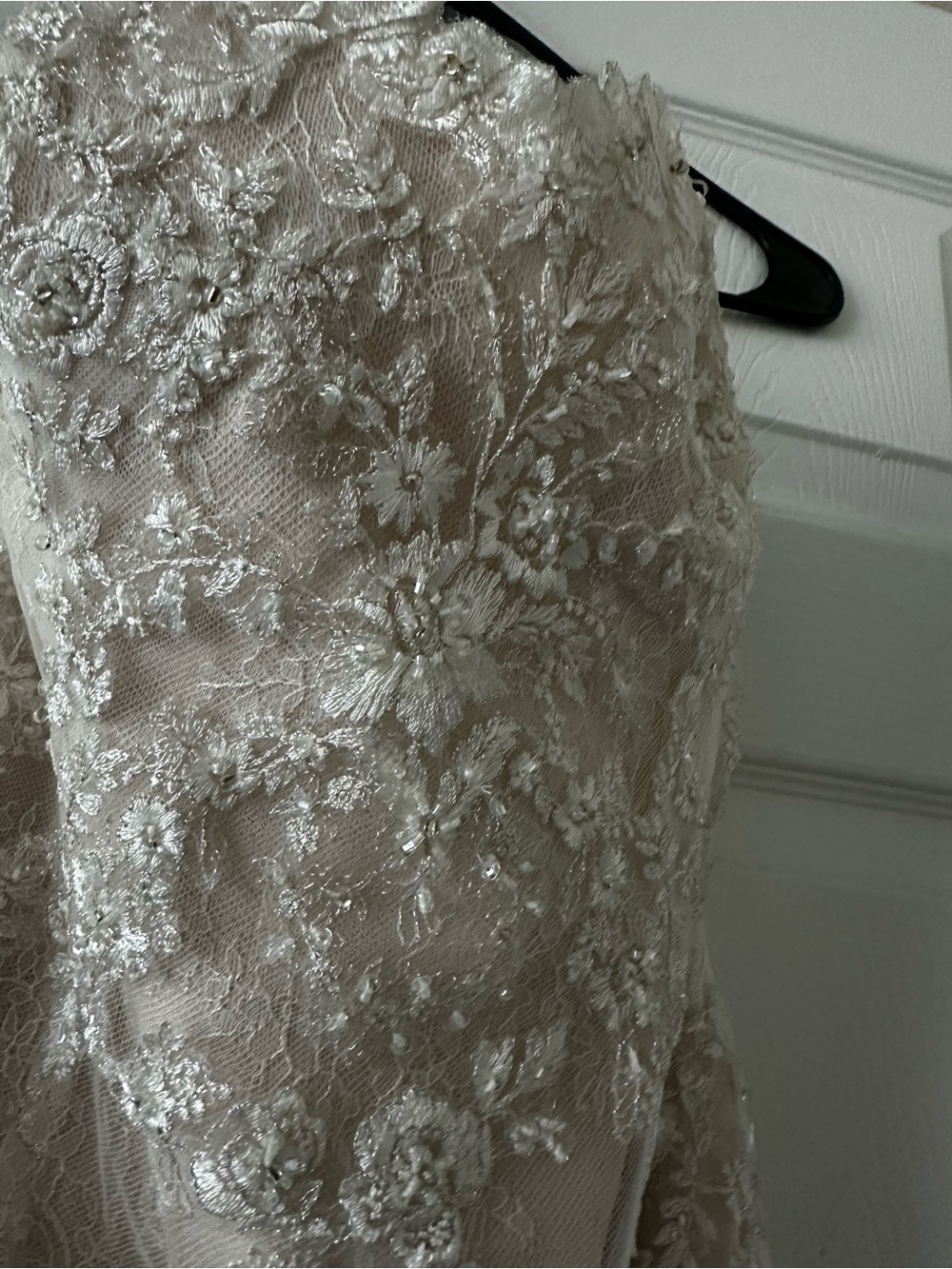 Ivory Lace Embroidered Wedding Dress